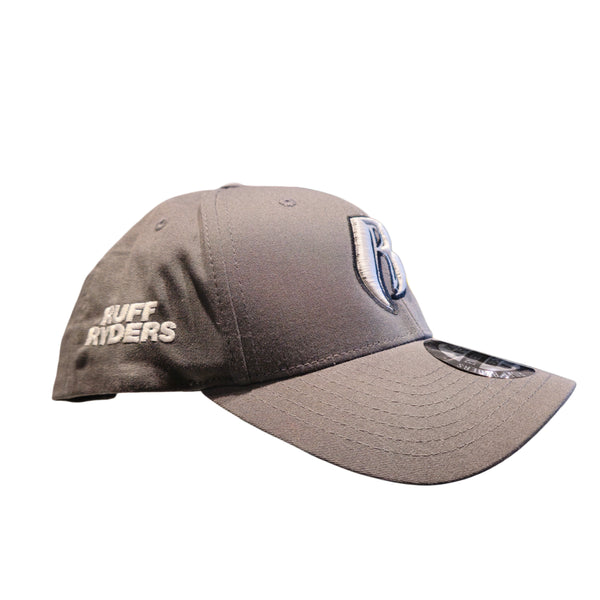 GREY ADJUSTABLE SNAPBACK CAP