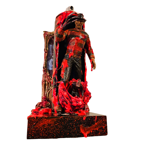 Freddy | Graffiti spray can art display